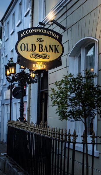 The Old Bank Bruff Family Town House Hotel Exterior photo